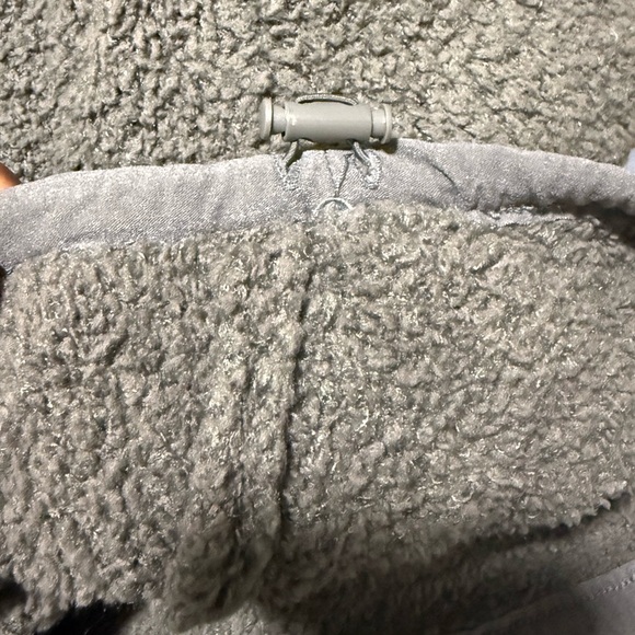 2/$35 Skims Cozy Grey Women's Crop Adjustable Sweater 2x/3x - Picture 8 of 9